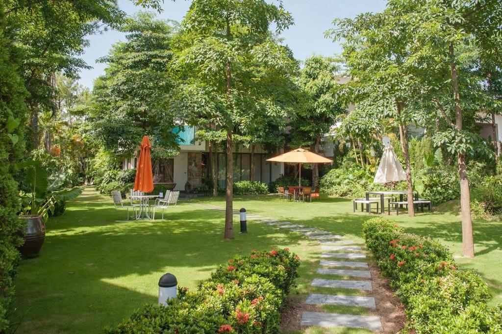 Flamingos Dai Lai Resort - Villa Tu Nhan Co Bbq Ханой Екстериор снимка